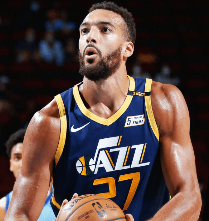 风云突变！法兰克福赛后豪取连胜；NBA季后赛版图或变；球迷炸锅；资深球员宣示担当(nba季后赛)