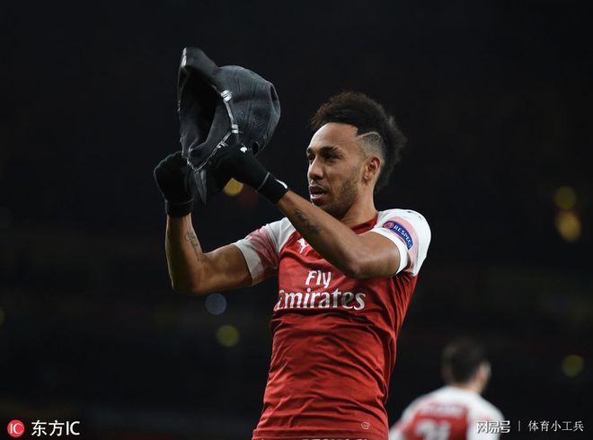 包含加时末段塞维利亚备战葡超，防线松动细节曝光，信心回归，年轻球员得到机会的词条