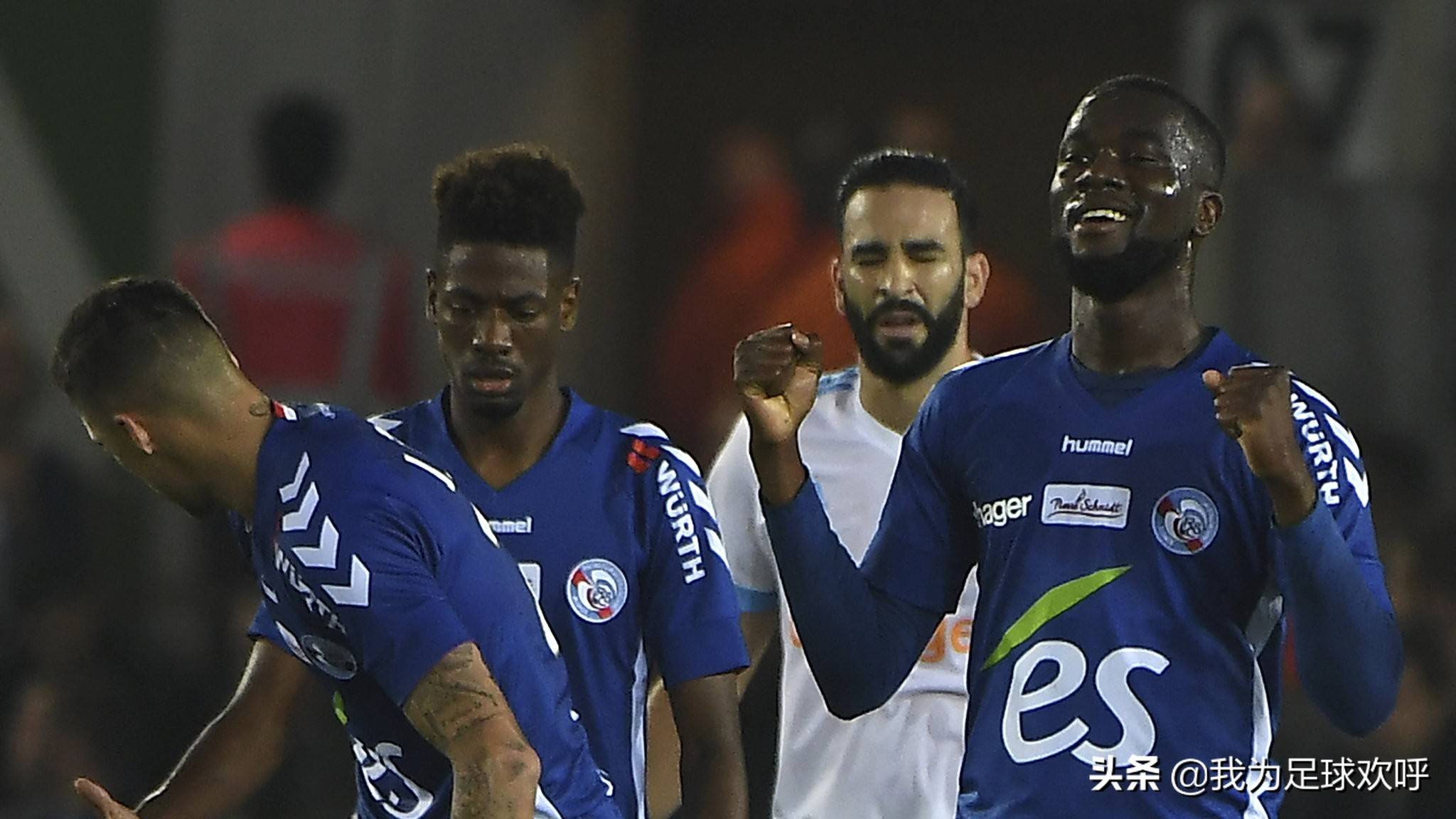 巴黎圣日耳曼训练开放日,今晚篮板制胜引欢呼,法国杯在即,球队文化再被提及的简单介绍 巴黎圣日耳曼训练开放日,今晚篮板制胜引欢呼,法国杯在即,球队文化再被提及的简单介绍