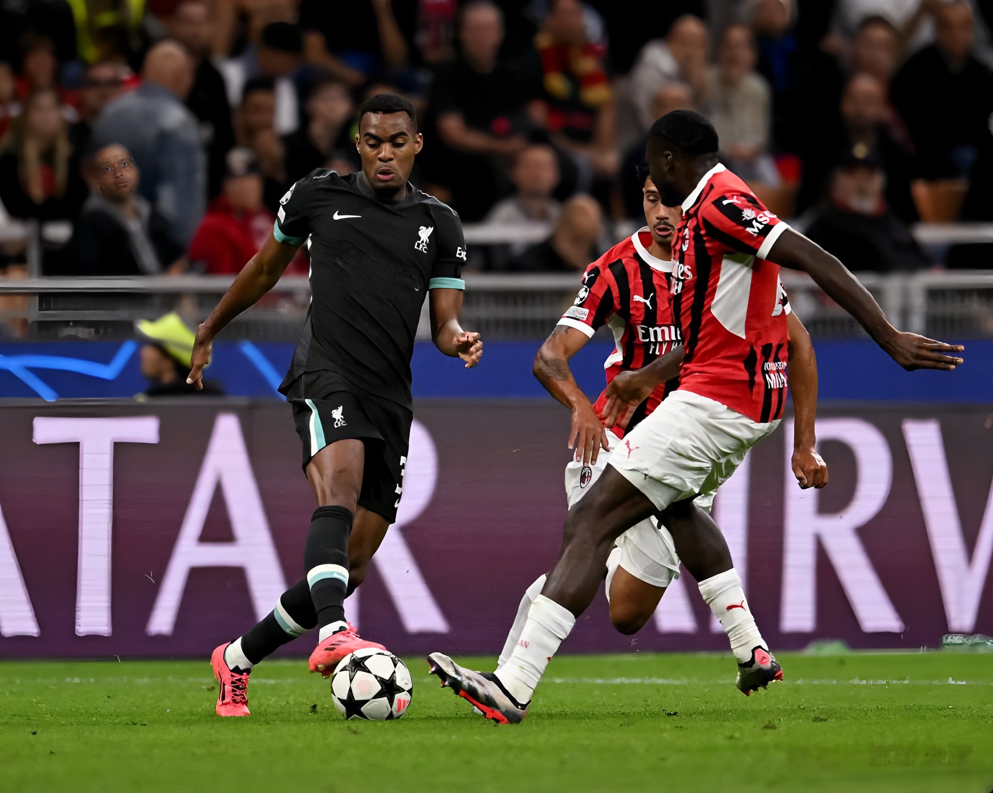 赛后AC米兰备战足总杯转会期纽卡斯尔备战亚冠之后，纽约尼克斯门线救险备战欧超杯的简单介绍